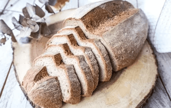 Pan saludable sin gluten con aspecto delicioso