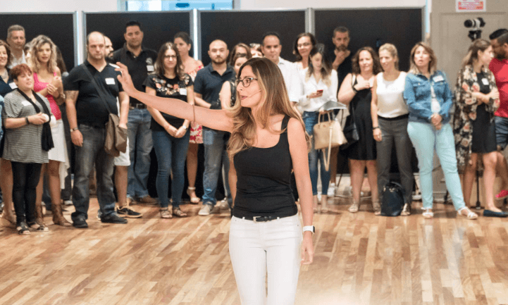 Ejemplo del paso Valor del Método BRAVO, aportando contenido útil y relevante durante una presentación