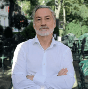 Foto de Luis Castellanos, Bonus 2 del Método Bravo